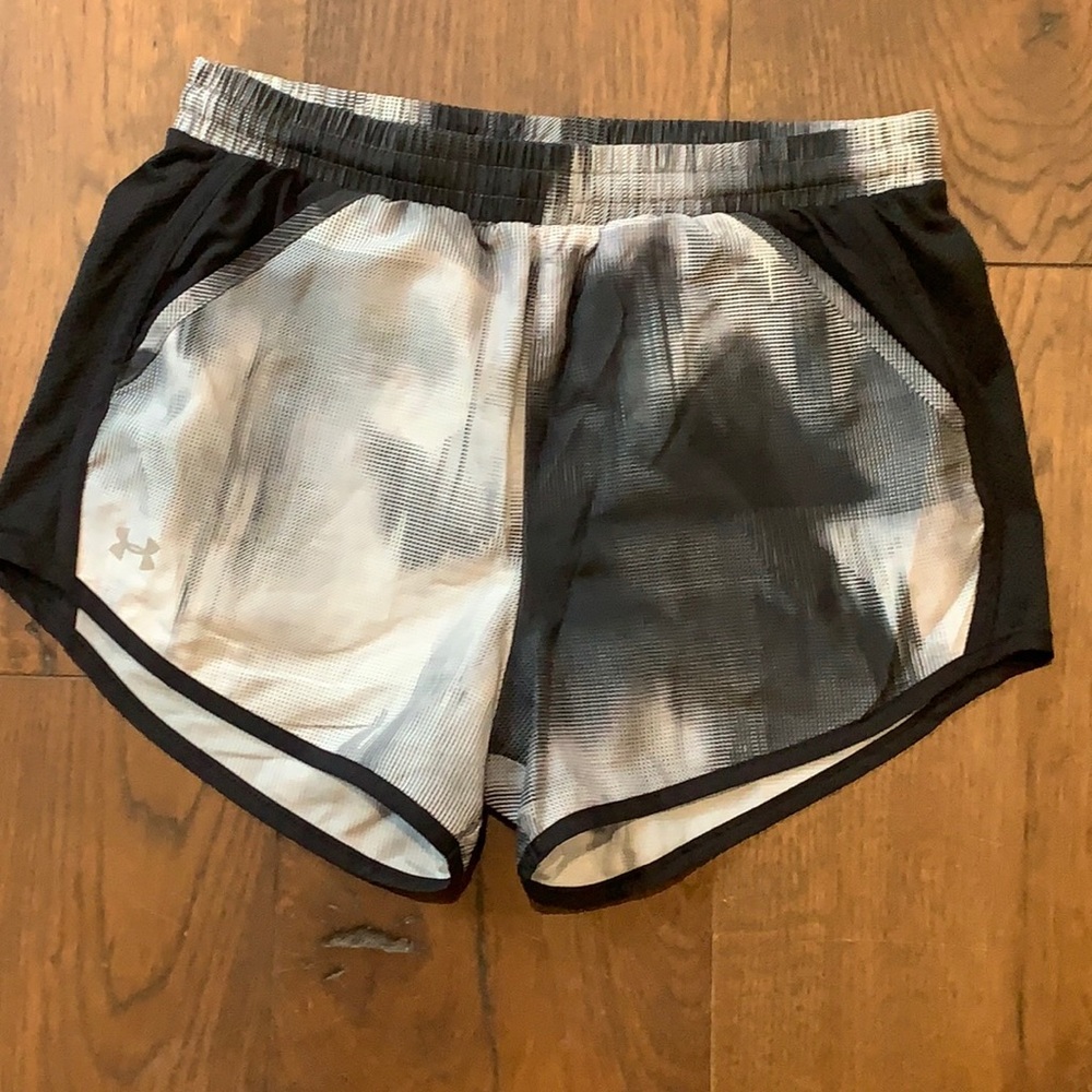 Under Armour Ladies XS shorts